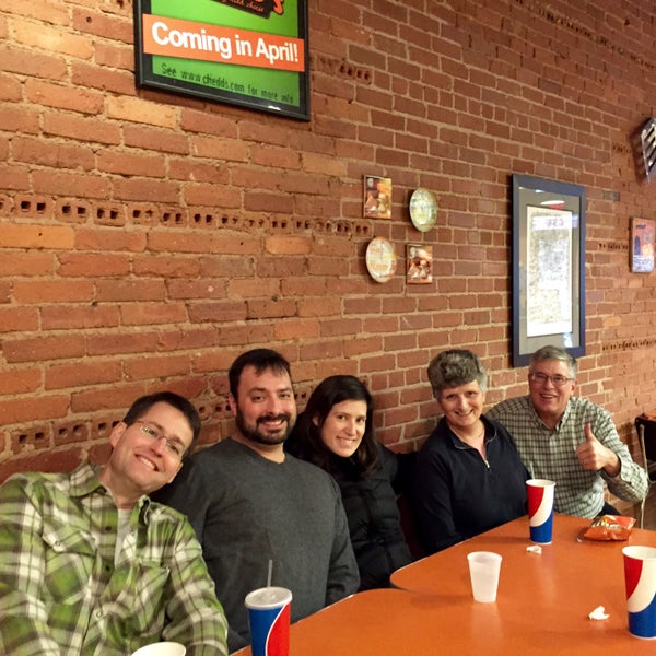 Foto tomada en Chedd&#39;s Gourmet Grilled Cheese  por Janelle N. el 12/23/2014