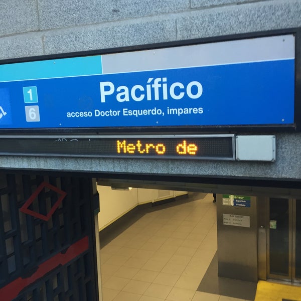 Photos at Metro Pacífico - Metro Station in Pacífico
