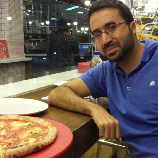 Photo taken at The Pizza Guys by Omar A. on 3/13/2014