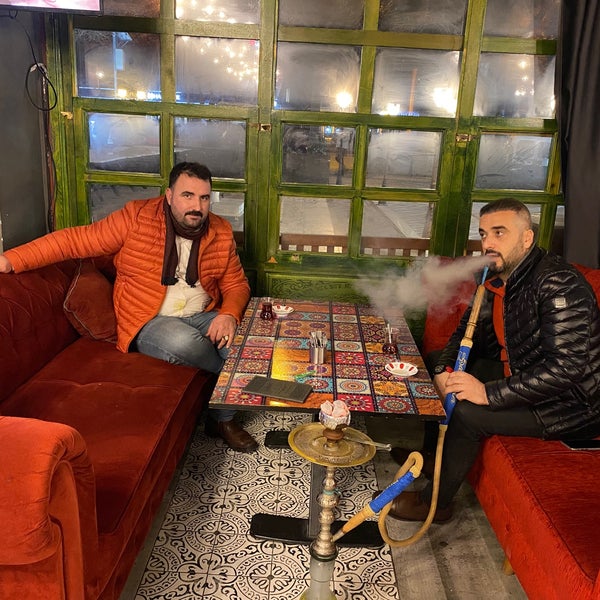 Photo taken at Kafedeyim Cafe by Fatih Fatih on 1/4/2022