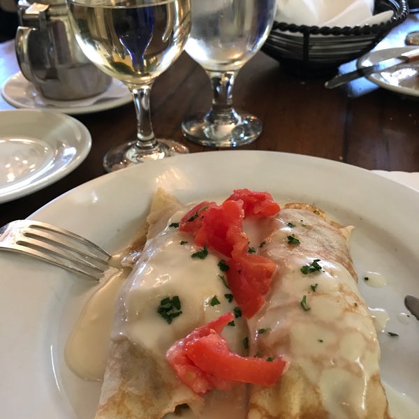 Love the lunch special today , crab crepes ... lovely French place for brunch and dinner