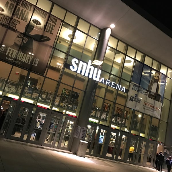 Das Foto wurde bei SNHU Arena von Jason M. am 2/3/2017 aufgenommen