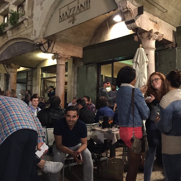Photo taken at Casa Mazzanti Caffè by Ilker on 9/28/2016