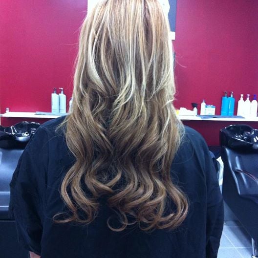 TAPE EXTENSIONS #EASY #SAFE #GORGEOUSYOUR HAIR GETS LONGER IN 45 MINUTES