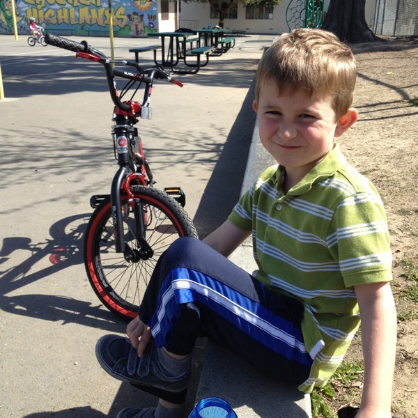 Crocker Highlands Elementary School Okul