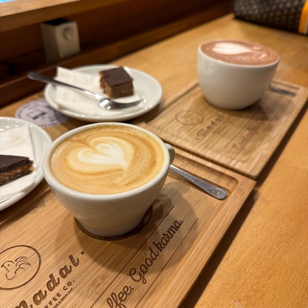 Снимок сделан в Madal Cafe - Espresso &amp; Brew Bar пользователем Seba A. 12/27/2023