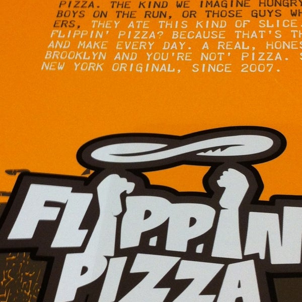 Foto diambil di Flippin Pizza oleh Marianne C. pada 11/21/2013