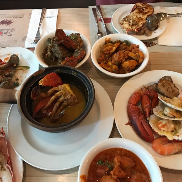 Great seafood buffet selection. Must try: pumpkin crab, mentaiko creamy lobster, steamed lobster.