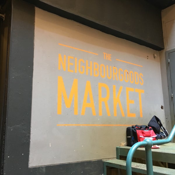 5/20/2017 tarihinde Theo G.ziyaretçi tarafından Neighbourgoods Market'de çekilen fotoğraf