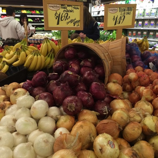 Longfellow Market Grocery Store in Minneapolis