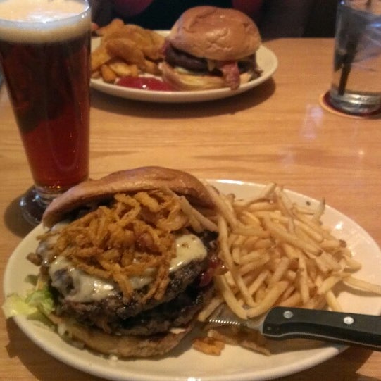 Photo taken at BJ&#39;s Restaurant &amp; Brewhouse by Anthony B. on 4/3/2013