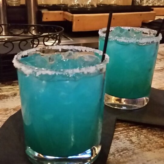 4/1/2015에 Felix님이 Carta Azul Taqueria &amp; Ceviche Bar에서 찍은 사진