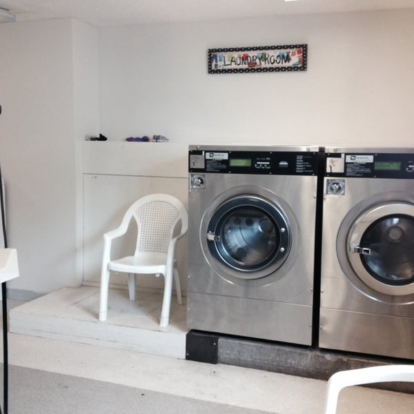 Story City Laundromat 1 tip