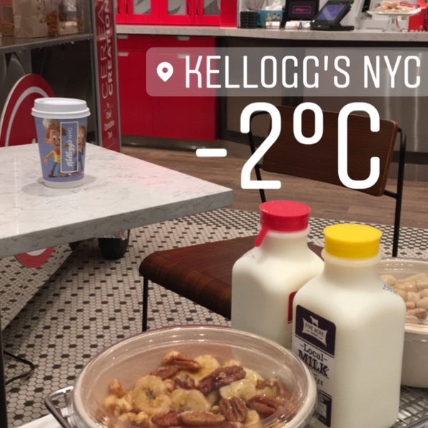 1/14/2017 tarihinde Mon.ziyaretçi tarafından Kellogg&#39;s NYC'de çekilen fotoğraf