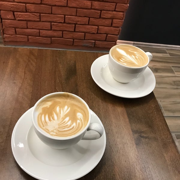 Ball напитки фирма. Core coffee. картинка капучино с блеском. Core coffee. кофейня эстетика.