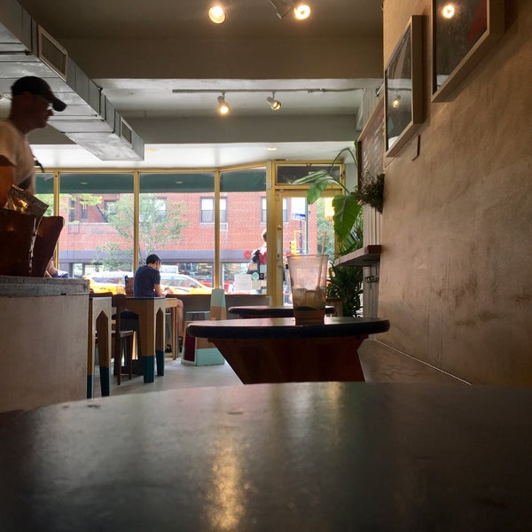 8/18/2018 tarihinde Vivianziyaretçi tarafından O Cafe'de çekilen fotoğraf