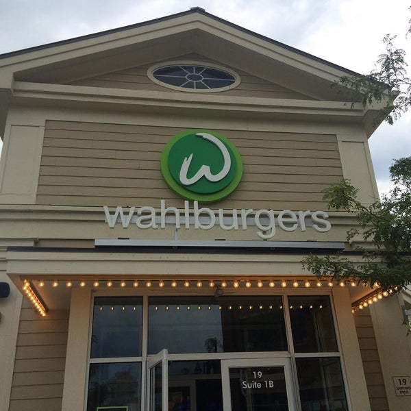Photo taken at Wahlburgers by Eloy G. on 8/15/2015