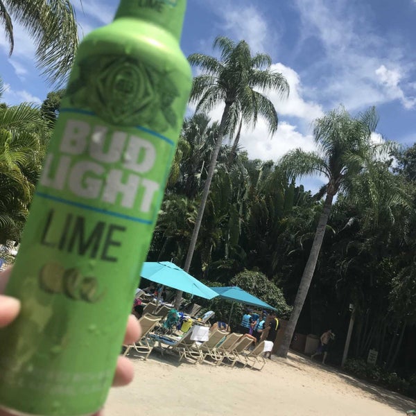 Photo taken at Discovery Cove by Rob M. on 7/14/2022