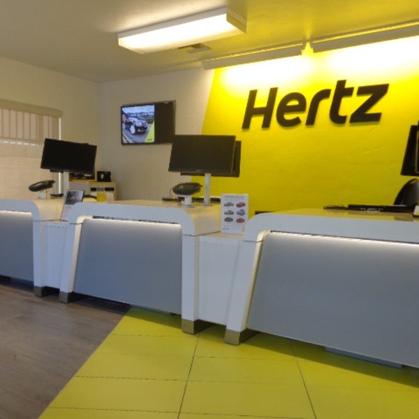 Hertz got a new look for 2014.  New company colors and remodeled lobby