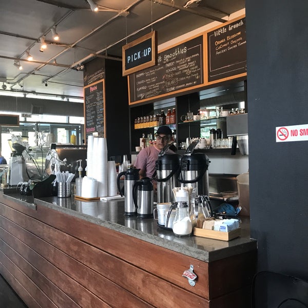 Foto tirada no(a) Little Branch Cafe South Loop por Paul S. em 8/11/2018