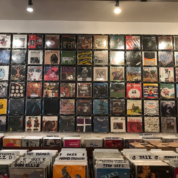 Atomic Records Record Store in Burbank
