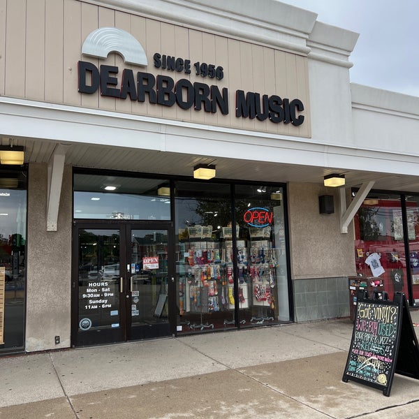 Photo taken at Dearborn Music by Paul S. on 8/17/2022