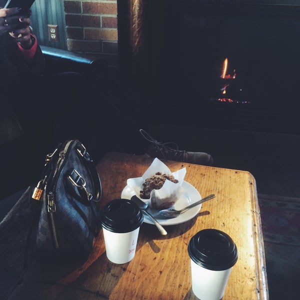 2/25/2018 tarihinde Eman .ziyaretçi tarafından Solid Grounds Coffee House'de çekilen fotoğraf
