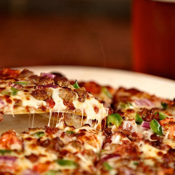 รูปภาพถ่ายที่ Mac&#39;s Pizza Pub โดย Mac&#39;s Pizza Pub เมื่อ 9/3/2014