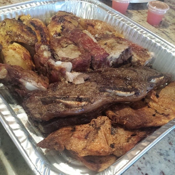 Stephanie's Barbecue III 4 tips from 177 visitors