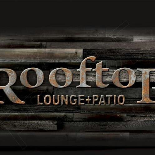 Foto tirada no(a) Rooftop Patio &amp; Lounge por Gueillermo M. em 4/28/2013