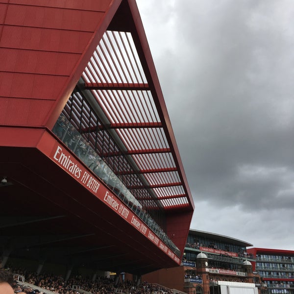 Foto diambil di Emirates Old Trafford oleh Nigel pada 9/6/2019