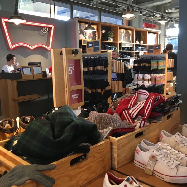 Levi's Outlet Store - Piazza Santa Caterina