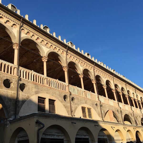 รูปภาพถ่ายที่ Palazzo della Ragione โดย Nigel เมื่อ 11/10/2019
