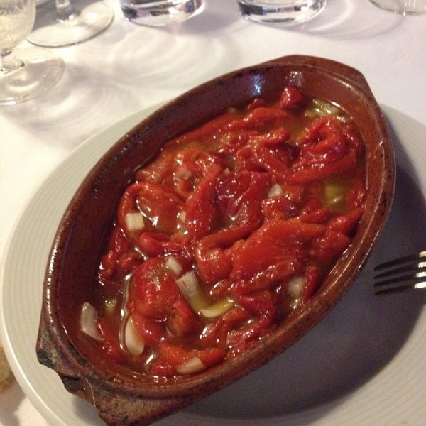 รูปภาพถ่ายที่ Restaurante A fuego lento โดย Germán R. เมื่อ 8/14/2014