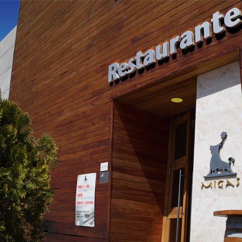 รูปภาพถ่ายที่ Spa Hotel Ciudad de Teruel โดย Spa Hotel Ciudad de Teruel เมื่อ 8/18/2014