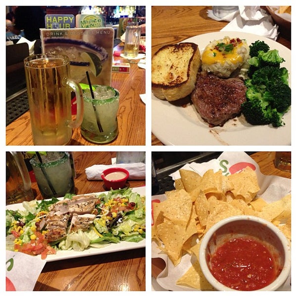 Photo taken at Chili&#39;s Grill &amp; Bar by JhyPhoenix on 3/15/2013