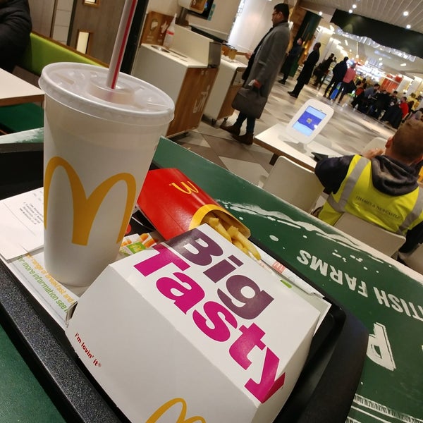 Photo taken at McDonald&#39;s by M.N M. on 1/22/2018