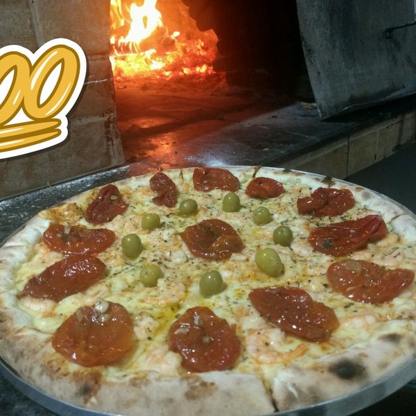 Pizzaria Lobo 34 tips from 254 visitors