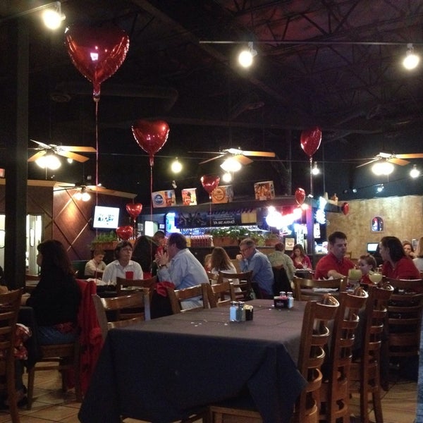 2/15/2014에 Susan P.님이 Mexi-Go Restaurant에서 찍은 사진