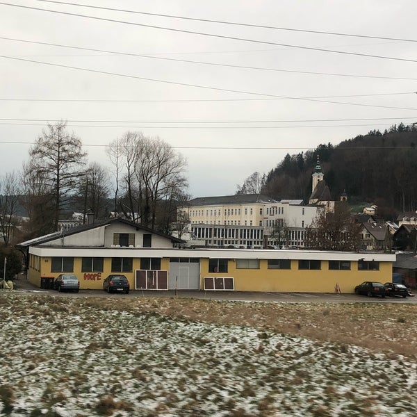 Photo taken at Bahnhof Attnang-Puchheim by Paola on 12/11/2017