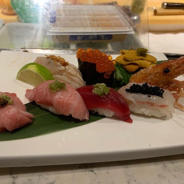 4/5/2019에 Big Al님이 Summer Fish &amp; Rice Sushi에서 찍은 사진