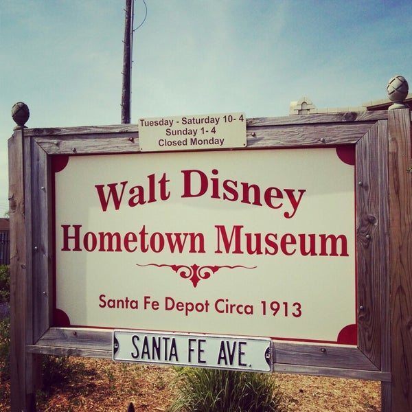รูปภาพถ่ายที่ Walt Disney Hometown Museum โดย いがため เมื่อ 5/27/2014