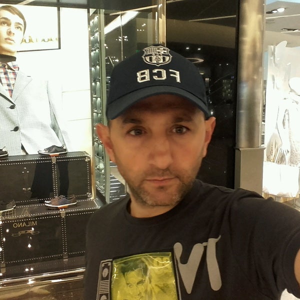 tommy hilfiger ali g hat