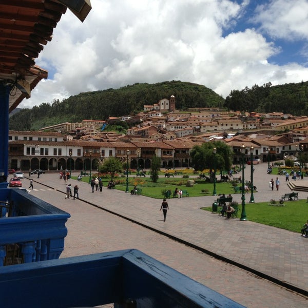 Снимок сделан в Cappuccino Cusco Cafe пользователем Niina L. 2/14/2013