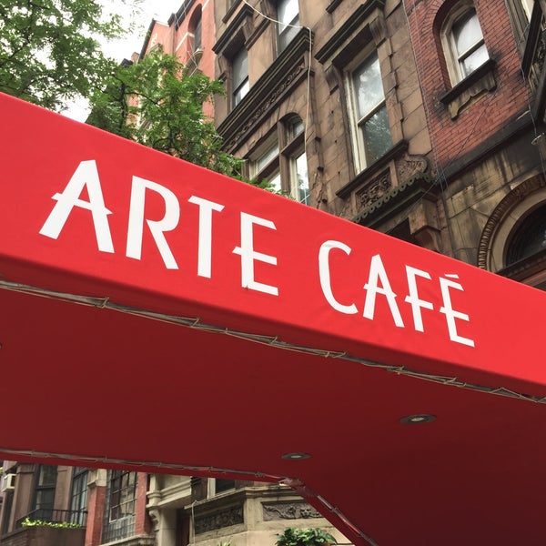 Foto tirada no(a) Arte Cafe por Richard S. em 7/9/2016