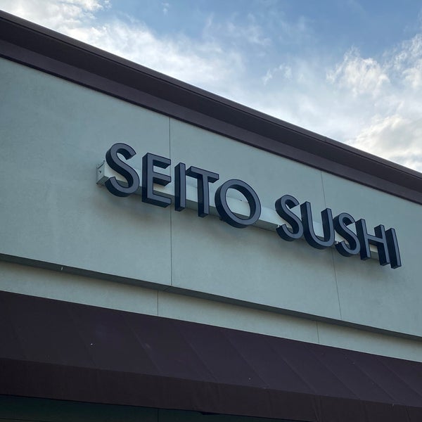 Foto tirada no(a) Seito Sushi por Richard S. em 11/2/2019