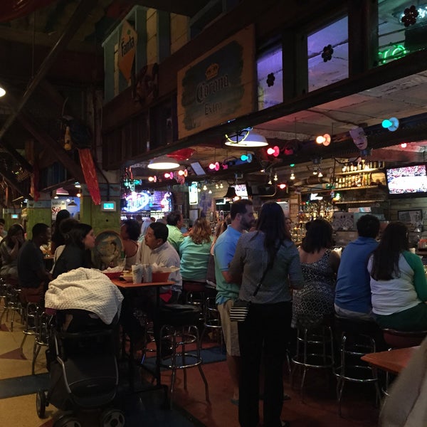 Photo taken at Pappasito&#39;s Cantina by Ivonne G. on 5/6/2015