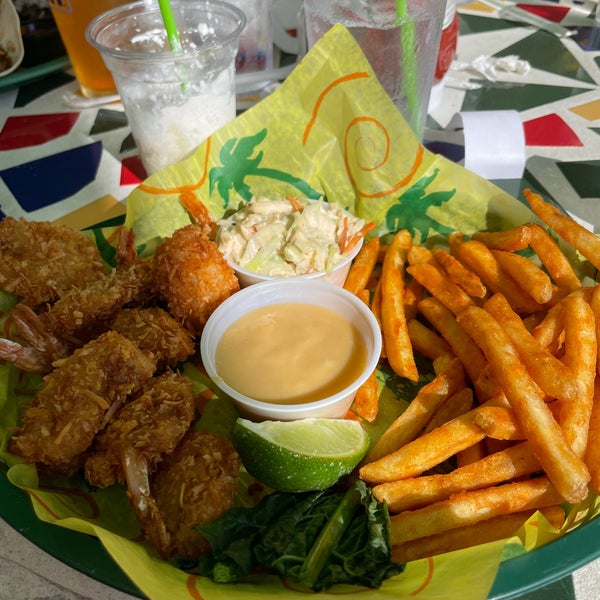 Cha Cha Coconuts Bar in St. Armands