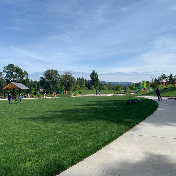 Surrey Downs Park Parque en West Bellevue