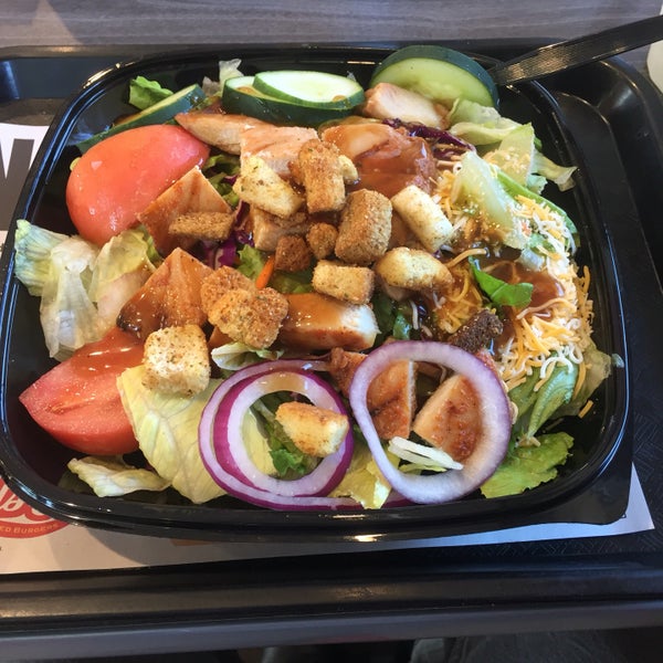 Carl's Jr. West Anaheim 10 tips from 455 visitors